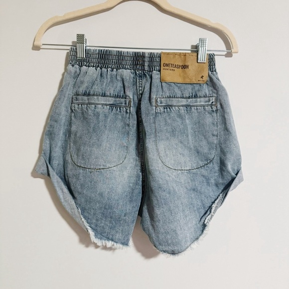 One Teaspoon - Light Wash Hunters High Waisted Shorts - Picture 3 of 4